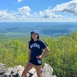 Meet your Posher, Jill